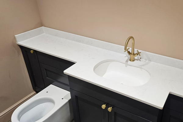 Marble worktop installation