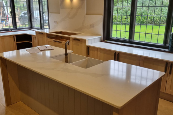 Quartz worktop installation